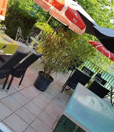 Hotel Les Sirenes Lepin-le-Lac